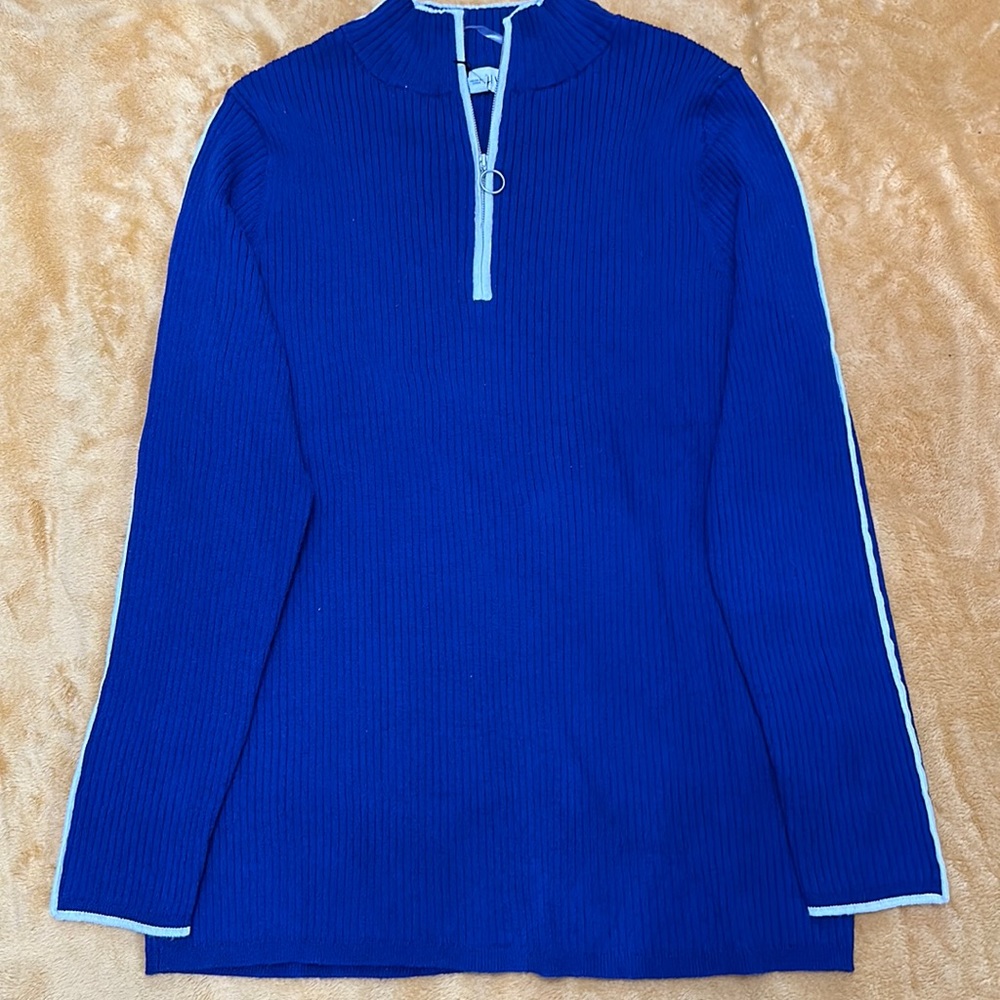 Women’s sweater